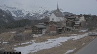 Archiv Foto Webcam Dorfansicht Ernen mit Kirche 15:00