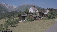 Archiv Foto Webcam Dorfansicht Ernen mit Kirche 13:00