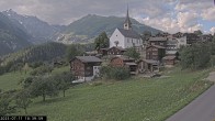 Archiv Foto Webcam Dorfansicht Ernen mit Kirche 17:00