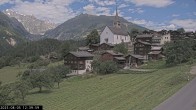 Archiv Foto Webcam Dorfansicht Ernen mit Kirche 11:00