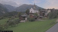 Archiv Foto Webcam Dorfansicht Ernen mit Kirche 17:00