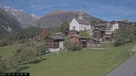Archiv Foto Webcam Dorfansicht Ernen mit Kirche 13:00