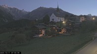 Archiv Foto Webcam Dorfansicht Ernen mit Kirche 06:00