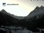 Archiv Foto Webcam Blick auf den Dent Blanche 07:00