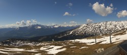 Archiv Foto Webcam Berghaus Nagens Talblick 09:00