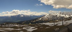 Archiv Foto Webcam Berghaus Nagens Talblick 11:00