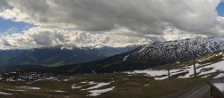 Archiv Foto Webcam Berghaus Nagens Talblick 11:00