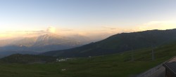 Archiv Foto Webcam Berghaus Nagens Talblick 19:00