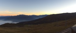 Archiv Foto Webcam Berghaus Nagens Talblick 19:00