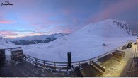 Archived image Webcam Schatzalp - Strela Pass 06:00