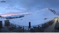 Archiv Foto Webcam Restaurant Strela Pass Schatzalp 05:00