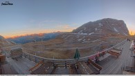 Archiv Foto Webcam Restaurant Strela Pass Schatzalp 17:00