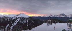 Archived image Webcam Panorama view Lake Louise 07:00