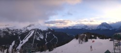 Archived image Webcam Panorama view Lake Louise 15:00