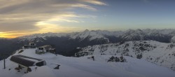 Archived image Webcam Mayrhofen - Unterberg 05:00