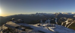 Archiv Foto Webcam Mayrhofen: Unterberg und Seekarhütte 05:00