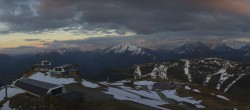 Archiv Foto Webcam Mayrhofen: Unterberg und Seekarhütte 19:00