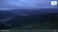 Archived image Webcam zellamseeXpress Top Station 04:00