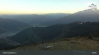 Archived image Webcam zellamseeXpress Top Station 02:00