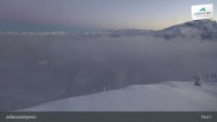 Archived image Webcam zellamseeXpress Top Station 18:00