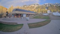 Archived image Webcam Base Station Bridger Gondola Jackson Hole 05:00