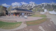 Archived image Webcam Base Station Bridger Gondola Jackson Hole 09:00