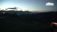 Archiv Foto Webcam Bergstation Asitzbahn 03:00