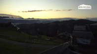 Archiv Foto Webcam Bergstation Asitzbahn 03:00