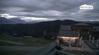 Archiv Foto Webcam Bergstation Asitzbahn 05:00
