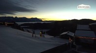 Archiv Foto Webcam Bergstation Asitzbahn 06:00