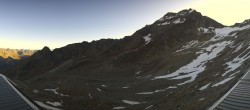 Archiv Foto Webcam Bergstation Hohsaas Saas-Grund 05:00