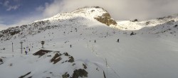 Archived image Webcam Mid-Station Kreuzboden Gondola Saas-Grund Hohsaas 13:00