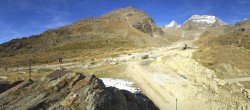 Archived image Webcam Mid-Station Kreuzboden Gondola Saas-Grund Hohsaas 15:00