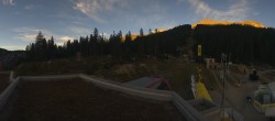 Archiv Foto Webcam Talstation Rothorn Gondelbahn Lenzerheide 17:00