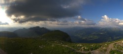Archiv Foto Webcam Chäserrugg Churfirsten Toggenburg Panorama 06:00