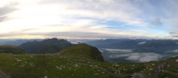 Archiv Foto Webcam Chäserrugg Churfirsten Toggenburg Panorama 05:00