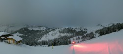 Archived image Webcam Villars Gryon Diablerets Isenau Roundshot 01:00