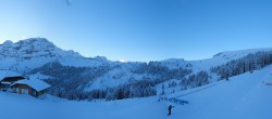 Archiv Foto Webcam Villars Gryon Diablerets Isenau Panorama 07:00