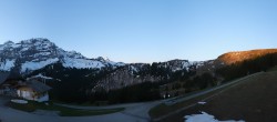 Archiv Foto Webcam Villars Gryon Diablerets Isenau Panorama 05:00