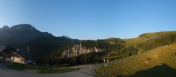 Archiv Foto Webcam Villars Gryon Diablerets Isenau Panorama 06:00