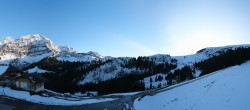 Archiv Foto Webcam Villars Gryon Diablerets Isenau Panorama 15:00