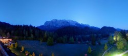Archiv Foto Webcam Garmisch-Partenkirchen: Schloss Elmau 03:00