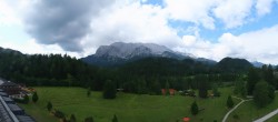 Archiv Foto Webcam Garmisch-Partenkirchen: Schloss Elmau 09:00