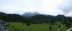Archiv Foto Webcam Garmisch-Partenkirchen: Schloss Elmau 17:00