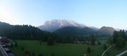 Archiv Foto Webcam Garmisch-Partenkirchen: Schloss Elmau 05:00