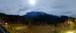 Archiv Foto Webcam Garmisch-Partenkirchen: Schloss Elmau 19:00