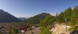 Archiv Foto Webcam Mittenwald Panoramablick 07:00