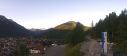 Archived image Webcam Mittenwald Panoramic view 05:00