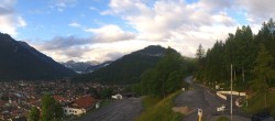 Archiv Foto Webcam Mittenwald Panoramablick 06:00