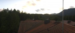 Archiv Foto Webcam Grainau: Zugspitzblick vom Hotel am Badersee 19:00